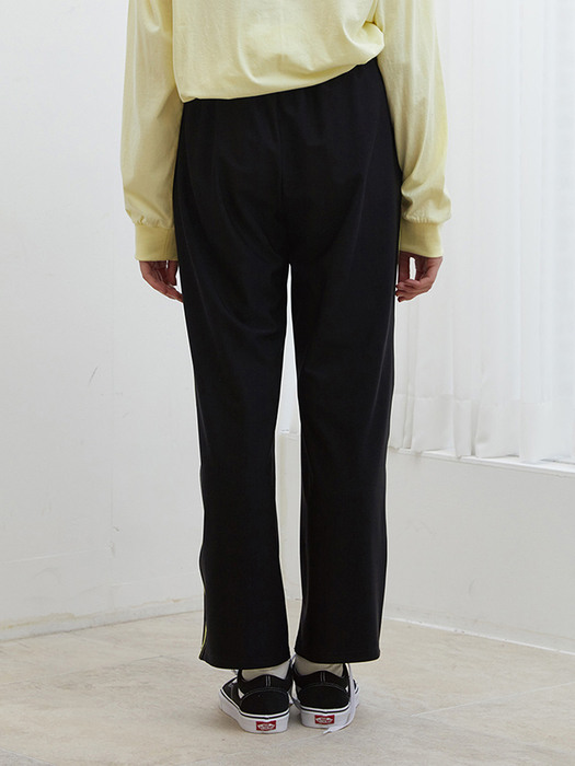 LINE POINTED BANDING PANTS_BK