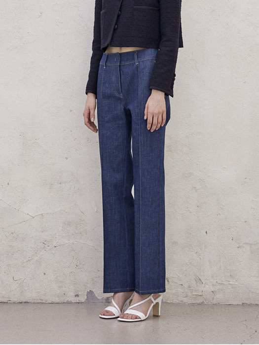 SEMI BOOT CUT RAW DENIM PANTS