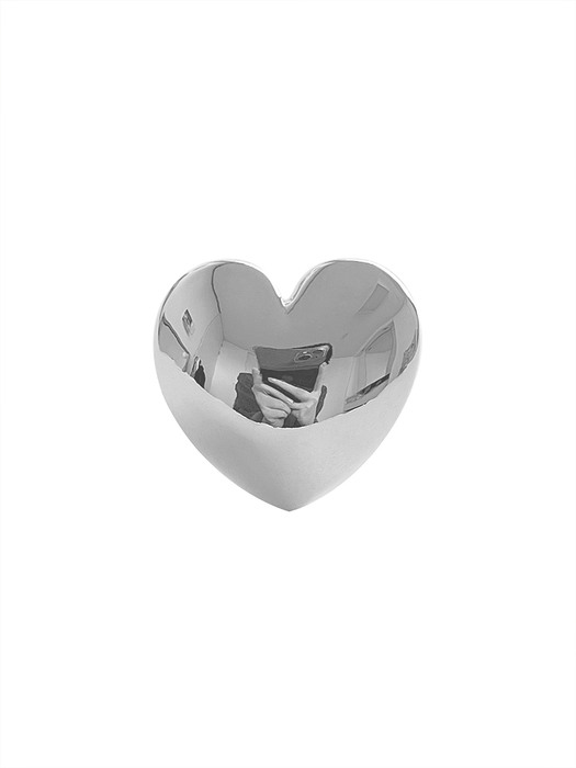Ample Heart Ring
