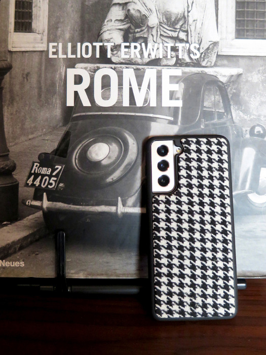 TEXTILE PHONE CASE [HOUNDSTOOTH]