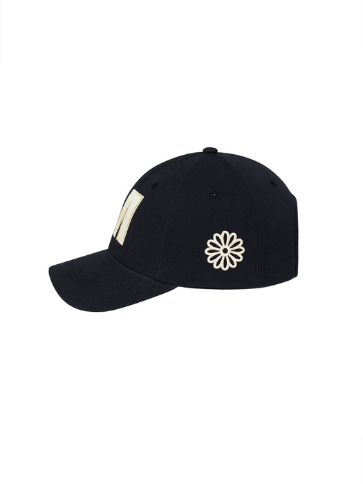 CAP M SATIN_BLACK IVORY