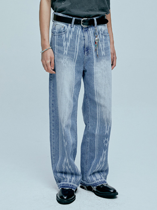 navajo pattern cut off denim pants light blue