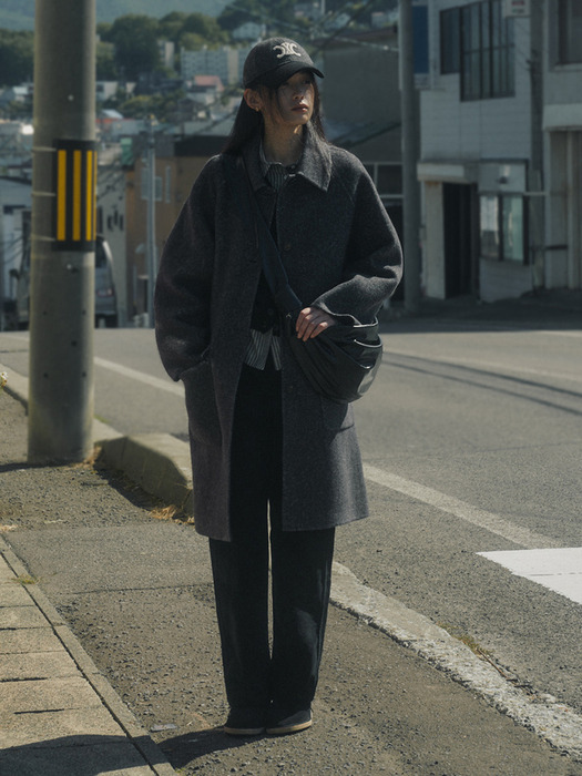 HERRINGBONE HANDMADE COAT_CHARCOAL