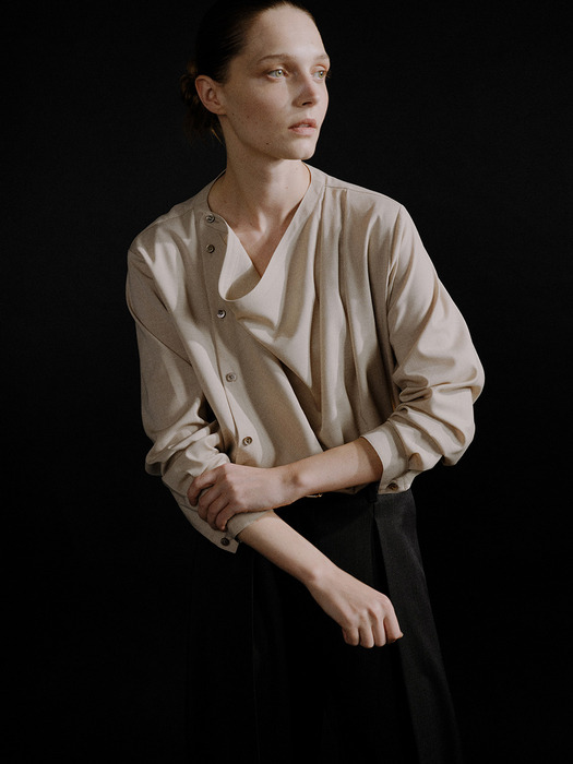 Draped Allen Blouse Sand Beige (Merino Wool)