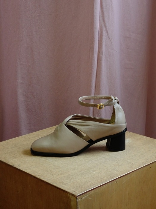 Square shirring ankle strap D.Beige