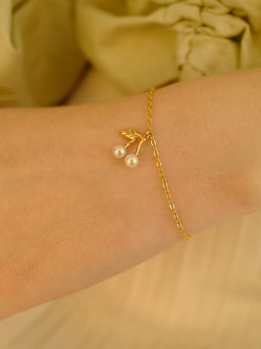 cherry bracelet