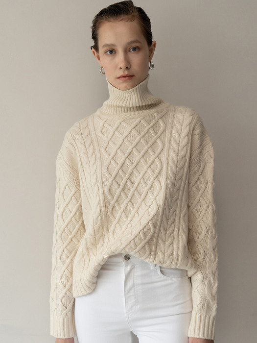 CABLE TURTLE TOP - IVORY