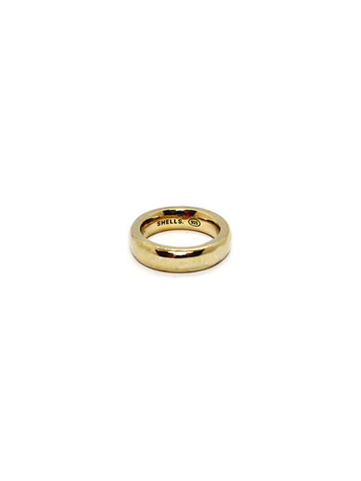 Classic bold ring