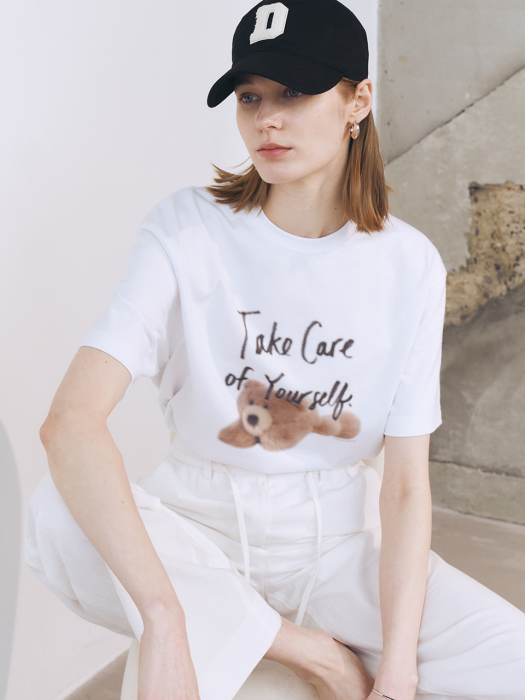 UNISEX TAKE CARE TEDDY T-SHIRT OFF WHITE_UDTS1E113WT