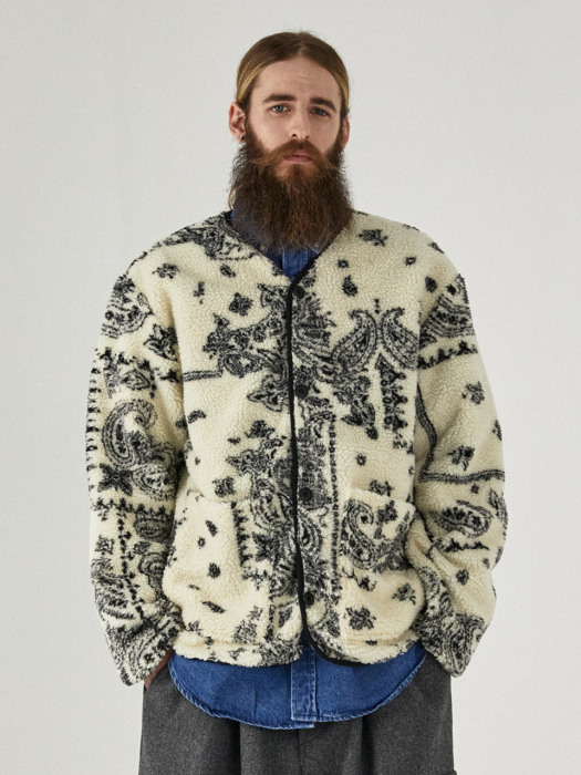 CB PAISLEY FLEECE (IVORY)