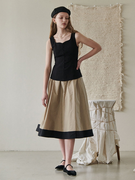 Belted flared skirt (beige)