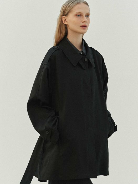 Half trench coat_Black