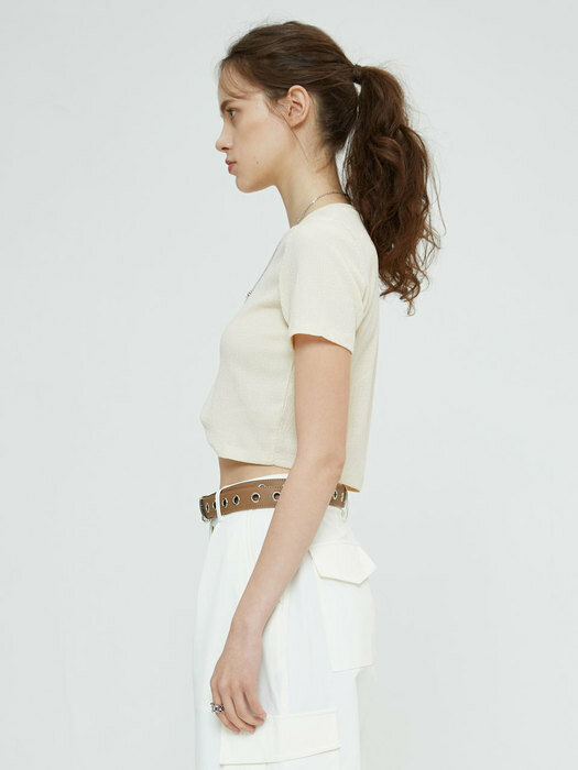 TWIST CROP TOP (CREAM)