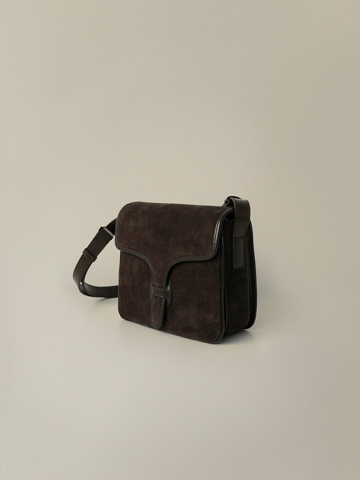 Royce suede cross bag (Brown)