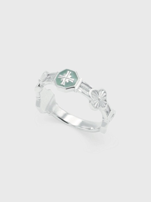 Cross angle flower miss ring