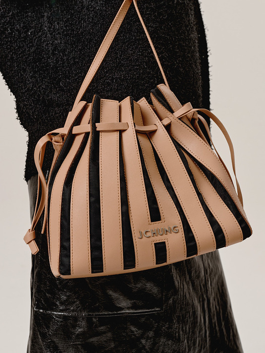 New Lille Accordion Bucket Bag_Brown