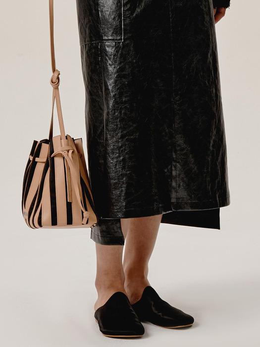 New Lille Accordion Bucket Bag_Brown