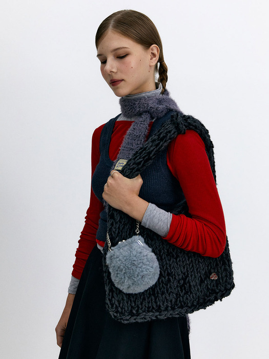 Big knitted : Woolly gray