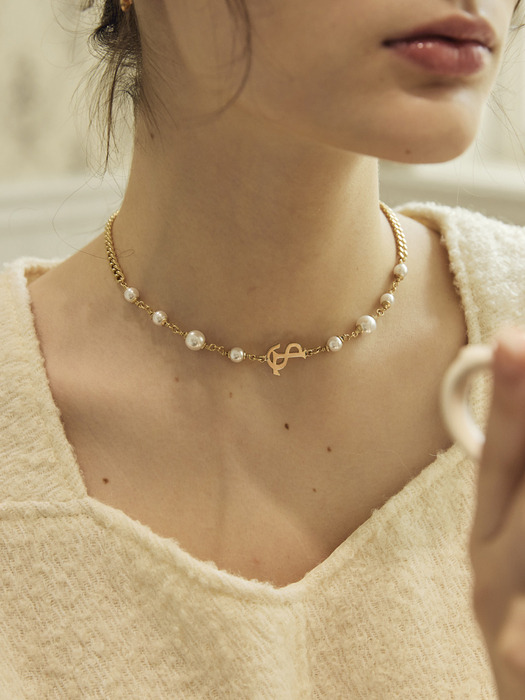Vanila Vintage Pearl Necklace
