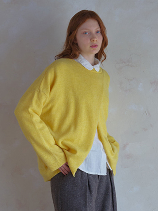 Pocket merino wool round knit