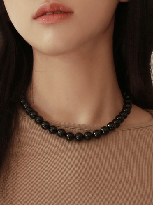 Onyx Necklace _ 10mm