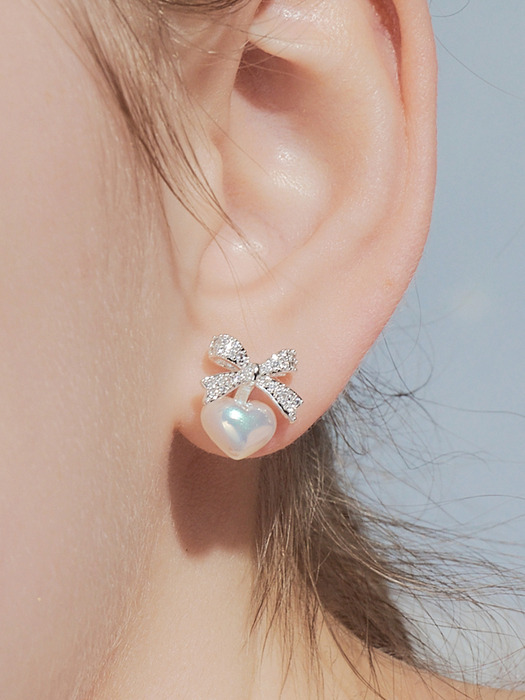 [단독] estel ribbon heart pearl earring