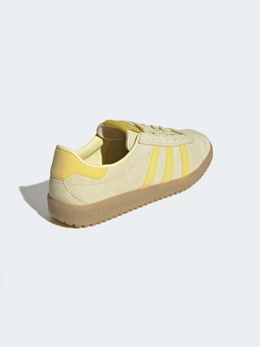 [IH0301] adidas BRMD W