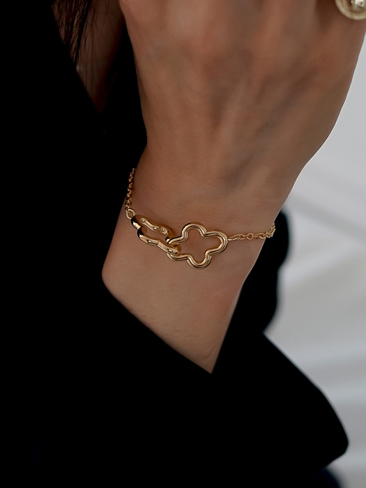 HUG BLOOM BRACELET_GOLD