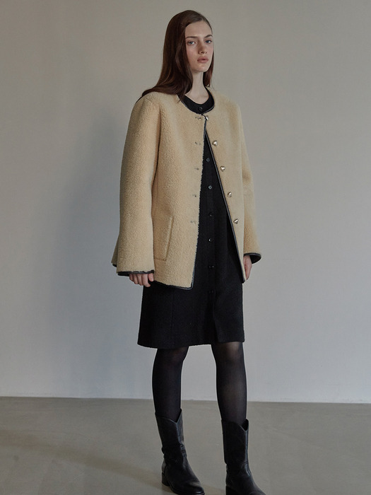 Shearling mustang half coat - Beige