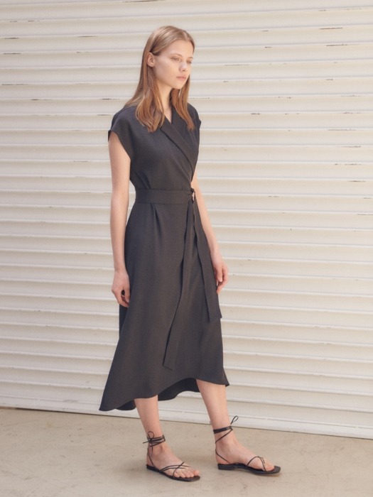 Tailored summer wrap dress [BK]