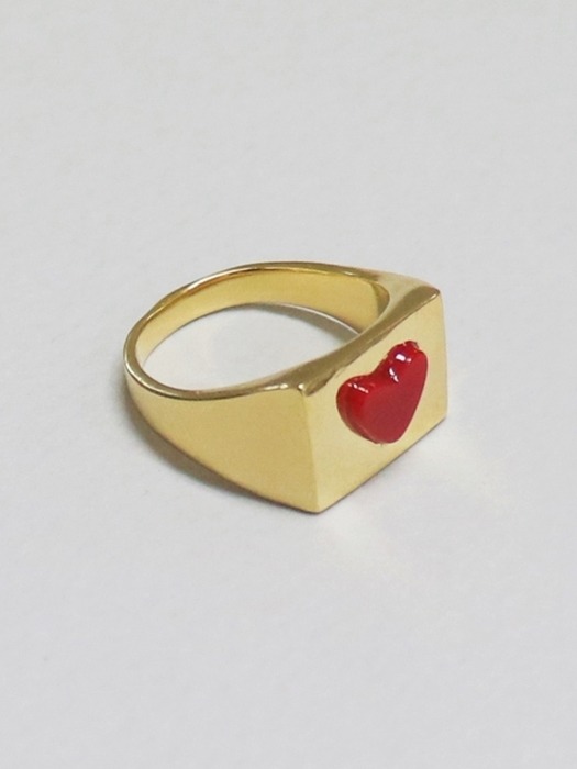 Heart stone signet Ring