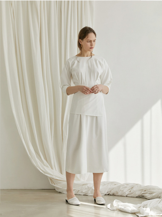 Reversible wrap dress - white