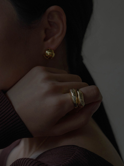 Boheme faceted ring (gold/silver)