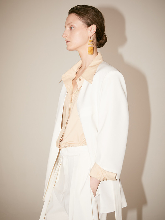LE MUSEE_VENICE Collarless Belted Fine Wool Blaser_Off White