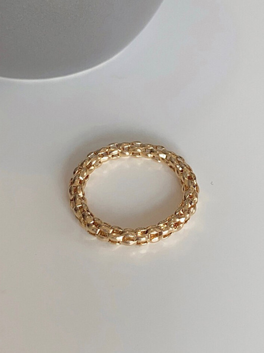 vintage bold chain ring