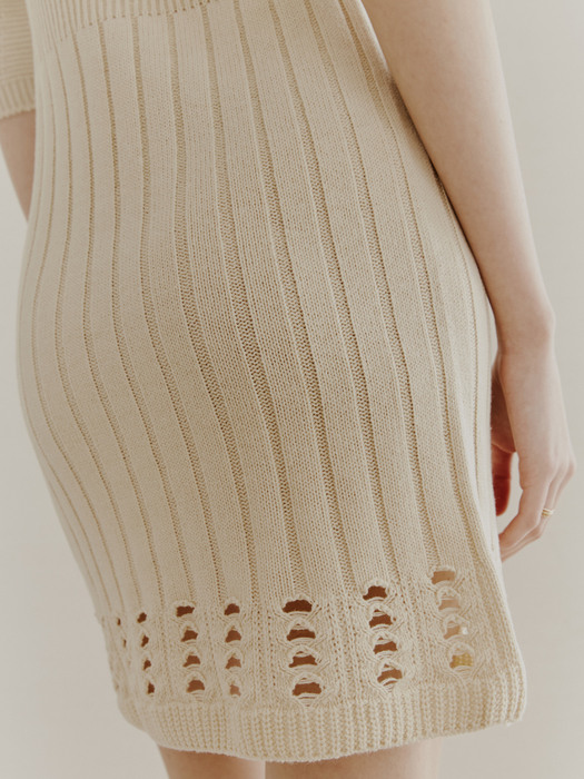 WHOLE GARMENT KNIT DRESS IVORY