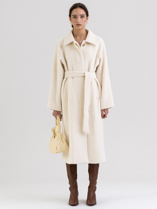 FW21 알파카 Alpaca Single Coat Bone-white