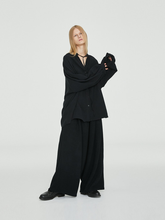 FW21 UNISEX KNITTED WIDE BLACK PANTS