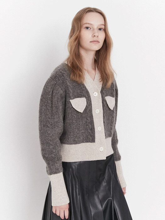 POCKET CABLE CROP CARDIGAN (dust gray)