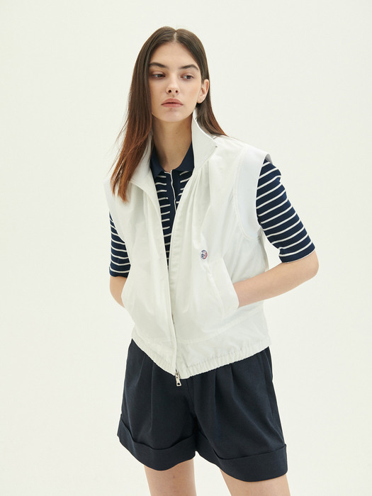 High Neck Gathering Cropped Vest White