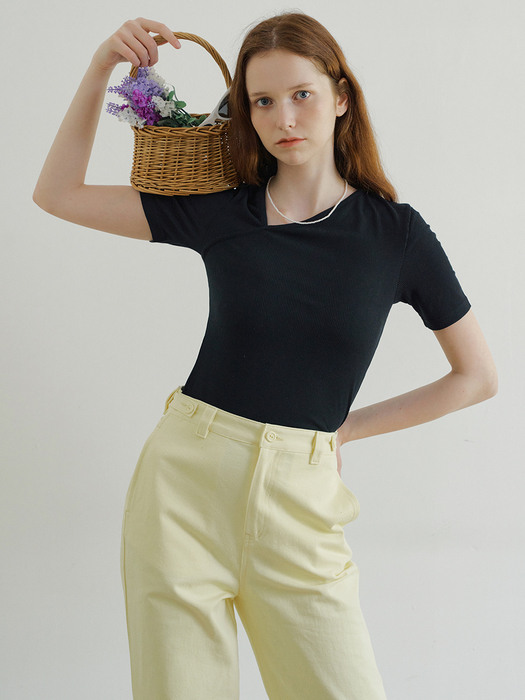 monts 1491 cut-out short sleeve top (black)