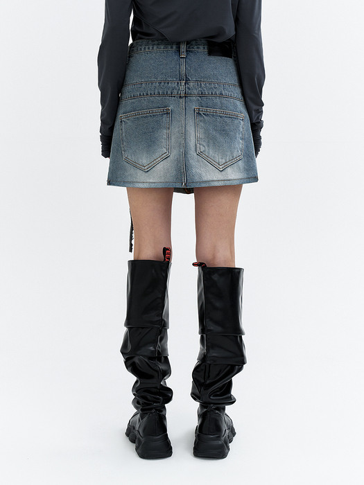 SIDE BUCKLE POINT MINI SKIRT DENIM