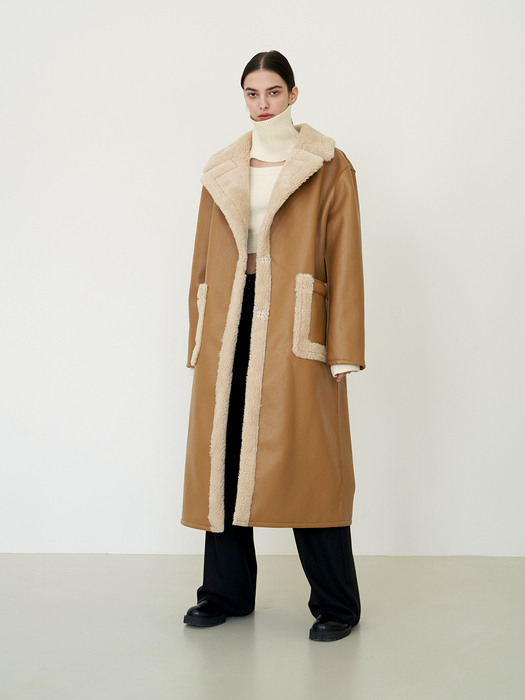 Reather Shearling Oversized Coat Beige