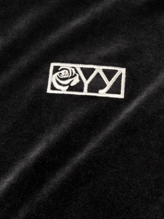 VELVET TURTLENECK PULLOVER, BLACK - Image 4