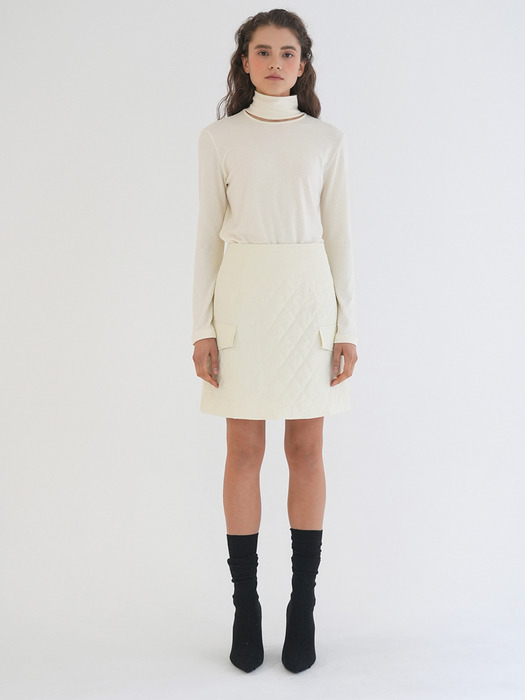 QUILTED MINI SKIRT / IVORY