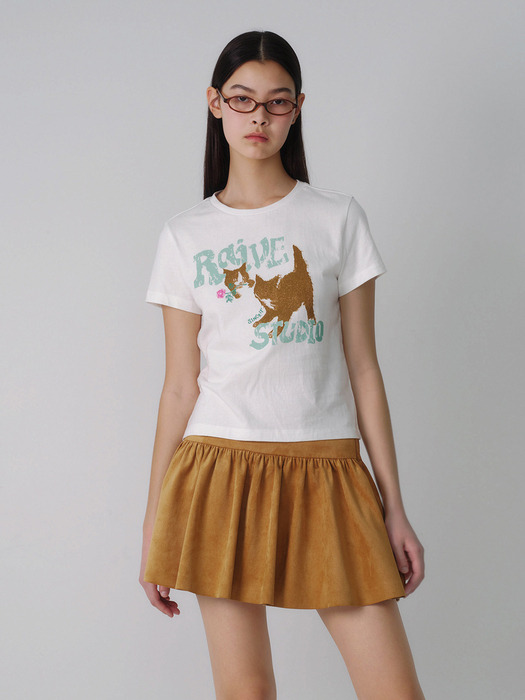 RAIVE Cat T-Shirt in White VW4ME042-01