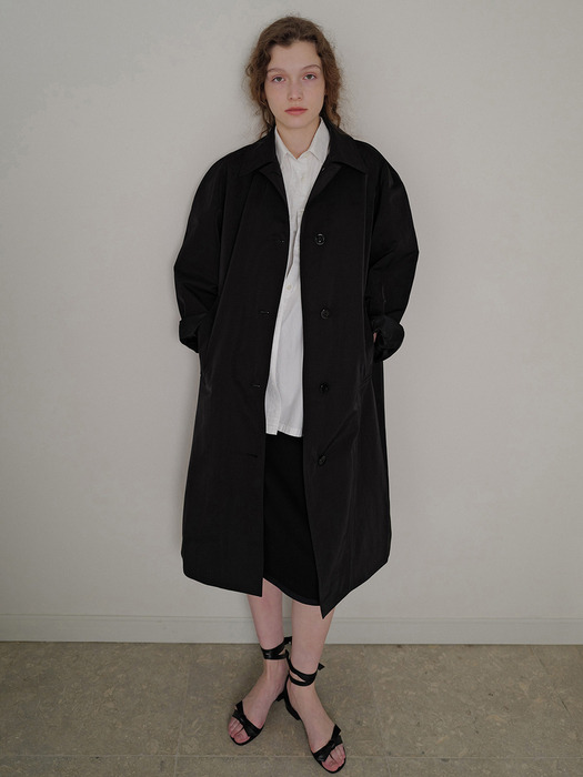 Nylon volume balmacaan trench (Black)