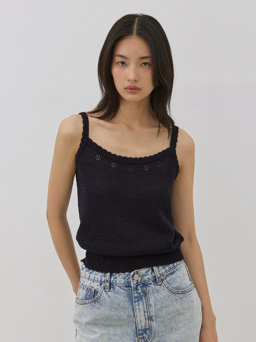 EYELET KNIT SLEEVELESS (3colors)