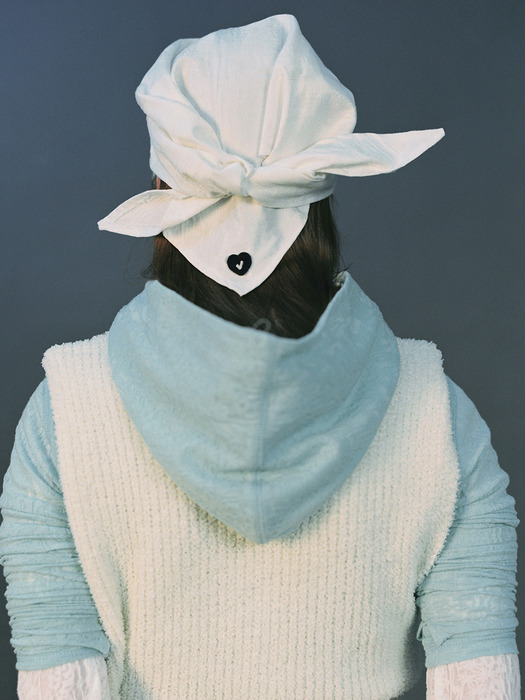 SCARF CAP_JACQUARD WHITE