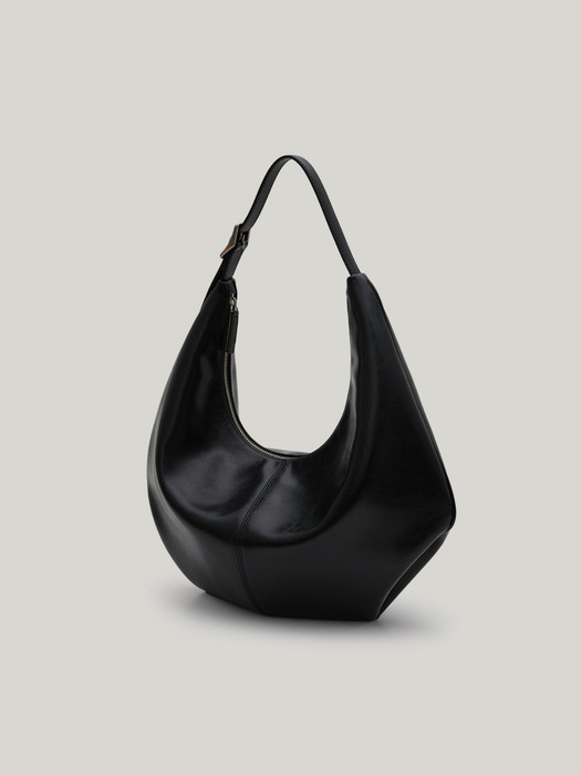 MOSSY HOBO BAG (LEATHER BLACK)